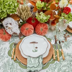 Mrs. Alice Scalloped Mushroom Starter Plate (Brown)< Starter Plates