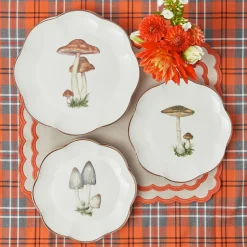 Mrs. Alice Scalloped Mushroom Starter Plates (Set of 4)< Starter Plates | Crockery Sets