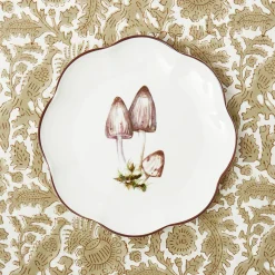 Mrs. Alice Scalloped Mushroom Starter Plate (Grey)< Starter Plates