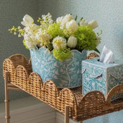 Mrs. Alice Scalloped Rattan Tray With Stand< Trays | Trays