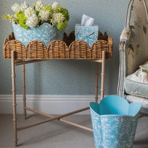 Mrs. Alice Scalloped Rattan Tray With Stand< Trays | Trays