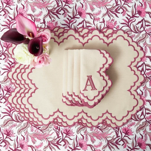 Mrs. Alice Scarlett Sand Placemats & Napkins (Set of 4)< Summer Table Linen | Table Linen Sets