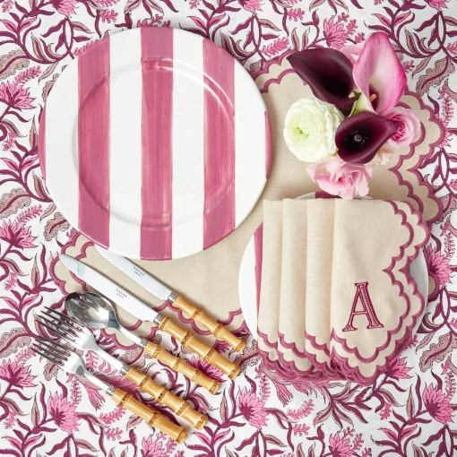 Mrs. Alice Scarlett Sand Placemats (Set of 4)< Summer Table Linen | Placemats