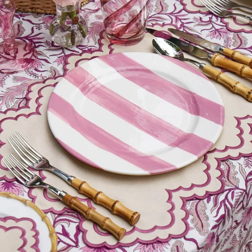 Mrs. Alice Scarlett Sand Placemats (Set of 4)< Summer Table Linen | Placemats