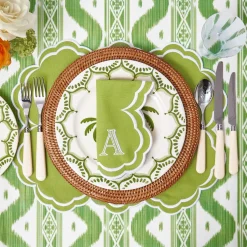 Mrs. Alice Serena Apple Green Scalloped Placemats & Napkins (Set of 4)< Summer Table Linen | Table Linen Sets