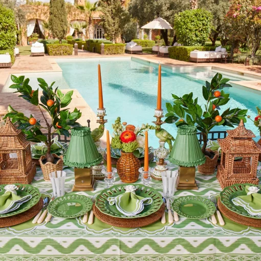 Mrs. Alice Serena Apple Green Scalloped Placemats (Set of 4)< Summer Table Linen | Placemats