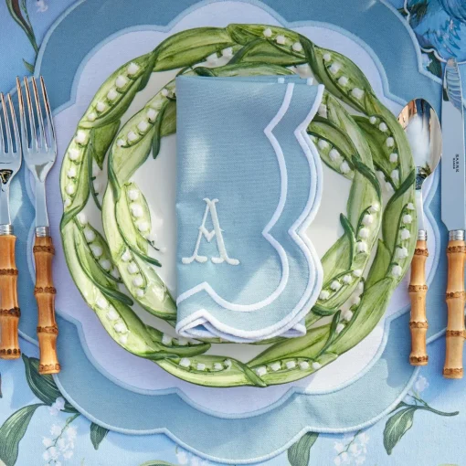 Mrs. Alice Serena Appliqué Blue Napkins (Set of 4)< Napkins | Mrs. Alice Monogram