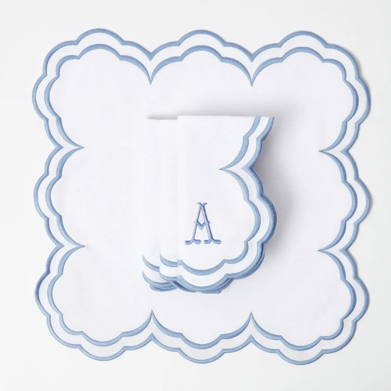Mrs. Alice Serena White Napkins (Set of 4)< Napkins | Mrs. Alice Monogram