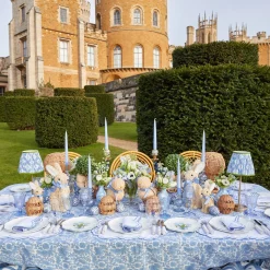 Mrs. Alice Serena White Placemats & Napkins (Set of 4)< Table Linen Sets | Mrs. Alice Monogram