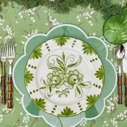 Mrs. Alice Seville Green Gardênia Dinner Plate< Dinner Plates