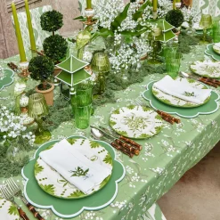 Mrs. Alice Seville Green Gardênia Dinner Plate< Dinner Plates