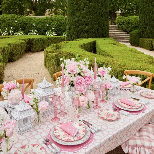 Mrs. Alice Seville Pink Gardênia Starter Plate< Starter Plates