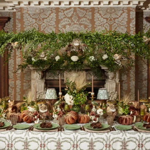 Mrs. Alice Small Adelaide Green Lattice Urn Vase< Vases | Vases & Planters