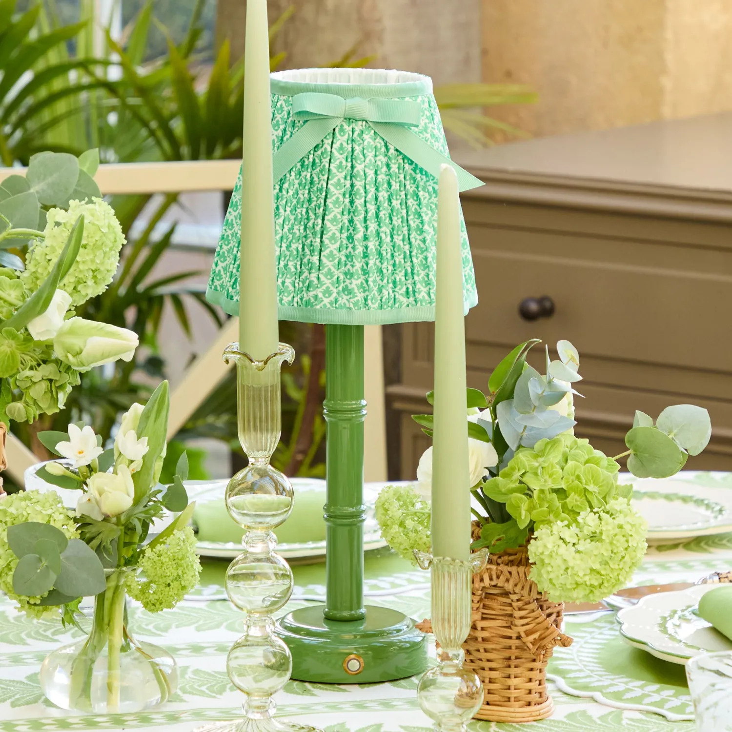 Mrs. Alice Small Eden Green Candle Holders (Pair)< Summer Glassware | Summer Candleware