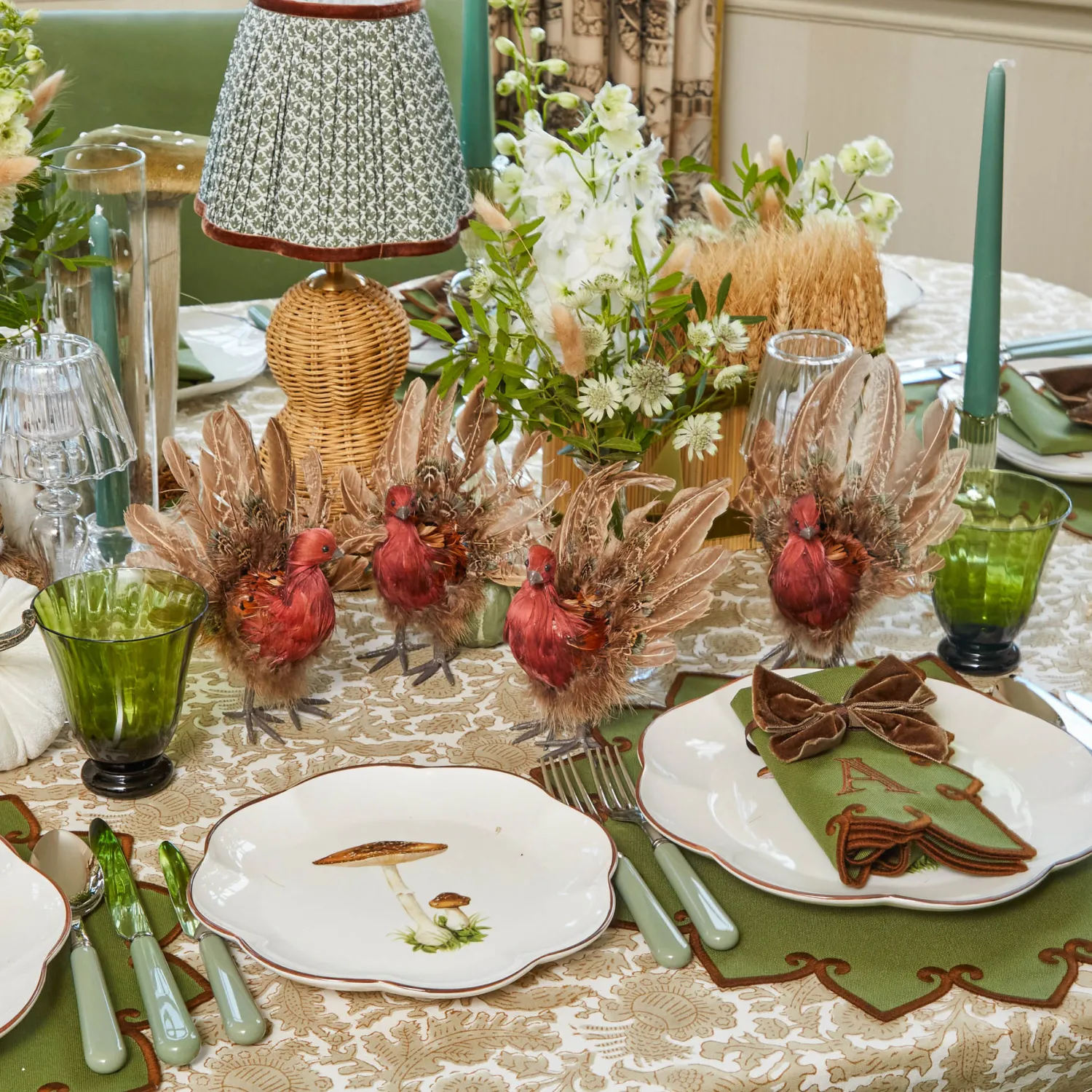 Mrs. Alice Small Eden Green Candle Holders (Pair)< Summer Glassware | Summer Candleware