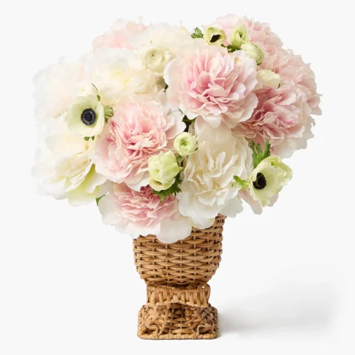 Mrs. Alice Small Rattan Bow Urn Vase< Vases | Vases & Planters
