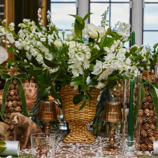 Mrs. Alice Small Rattan Urn Vase< Vases | Vases & Planters