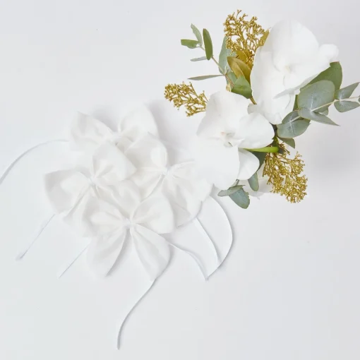 Mrs. Alice Snow White Velvet Napkin Bows (Set of 4)< Napkin Rings & Bows