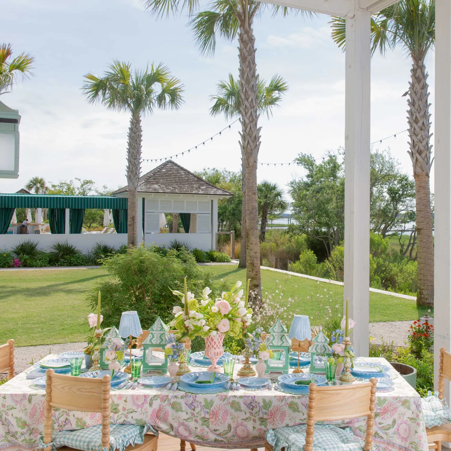 Mrs. Alice Soft Blue Lace Starter Plate< Summer Crockery | Starter Plates