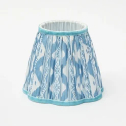 Mrs. Alice Tall Rechargeable Lamp with Blue Ikat Shade (18cm)< Rechargeable Table Lamps