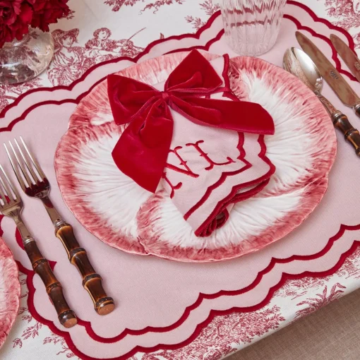 Mrs. Alice Valérie Pink Placemats & Napkins (Set of 4)< Table Linen Sets | Mrs. Alice Monogram