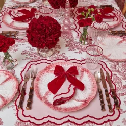 Mrs. Alice Valérie Pink Placemats & Napkins (Set of 4)< Table Linen Sets | Mrs. Alice Monogram