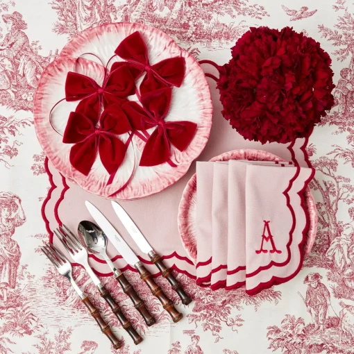 Mrs. Alice Valérie Pink Placemats & Napkins (Set of 4)< Table Linen Sets | Mrs. Alice Monogram