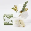 Mrs. Alice Velvet Oak Scented Candle< Candles | Scented Candles