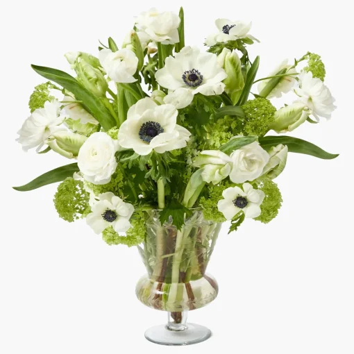 Mrs. Alice Veronica Engraved Glass Vase< Vases | Vases & Planters