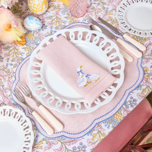 Mrs. Alice White Lace Dinner Plate< Dinner Plates
