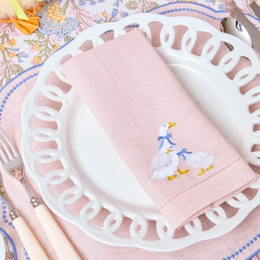 Mrs. Alice White Lace Dinner Plate< Dinner Plates