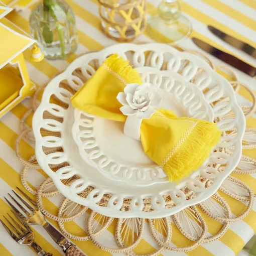 Mrs. Alice White Lace Starter Plates (Set of 4)< Starter Plates | Crockery Sets