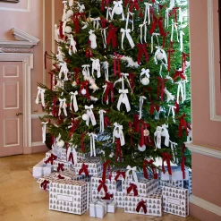 Mrs. Alice White Velvet Christmas Tree Bows (Set of 6)< Christmas Decorations